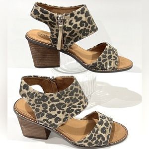 🆕🔥 Cheetah Open Heel Sandals - size 7.5W